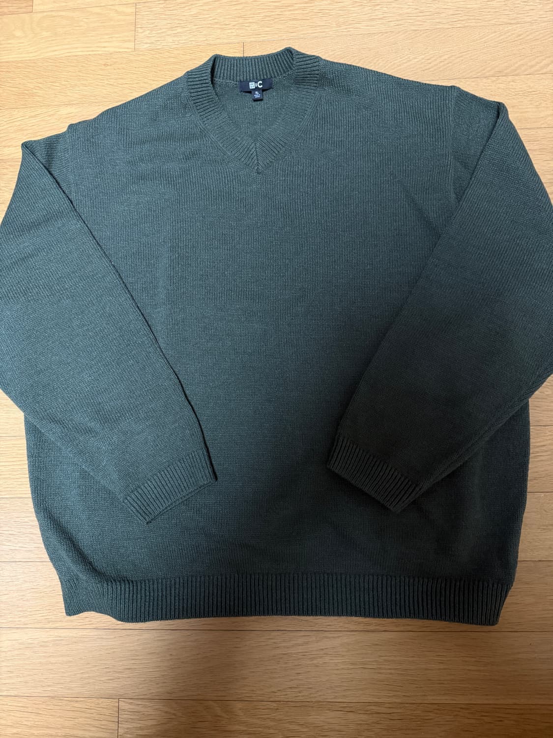 유니클로c 브이넥니트 핏더사이즈 xl 상품이미지3