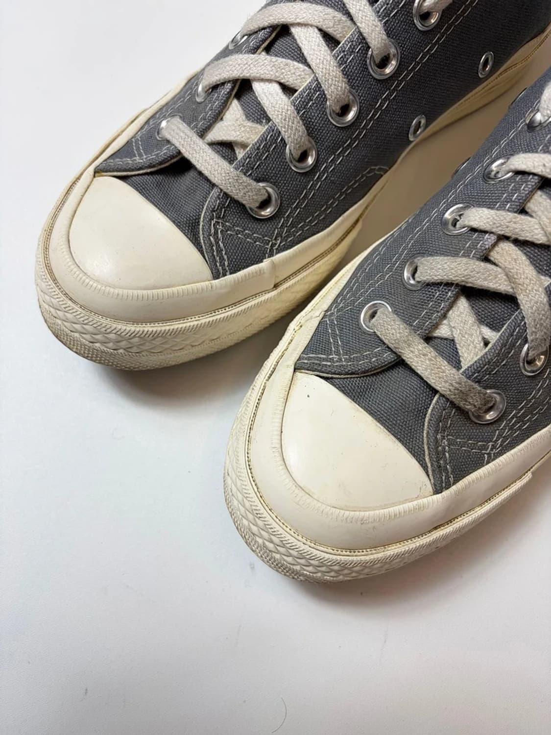 꼼데가르송 X 컨버스 척70 플레이 에그렛 로우 스니커즈 Q1467 상품이미지4