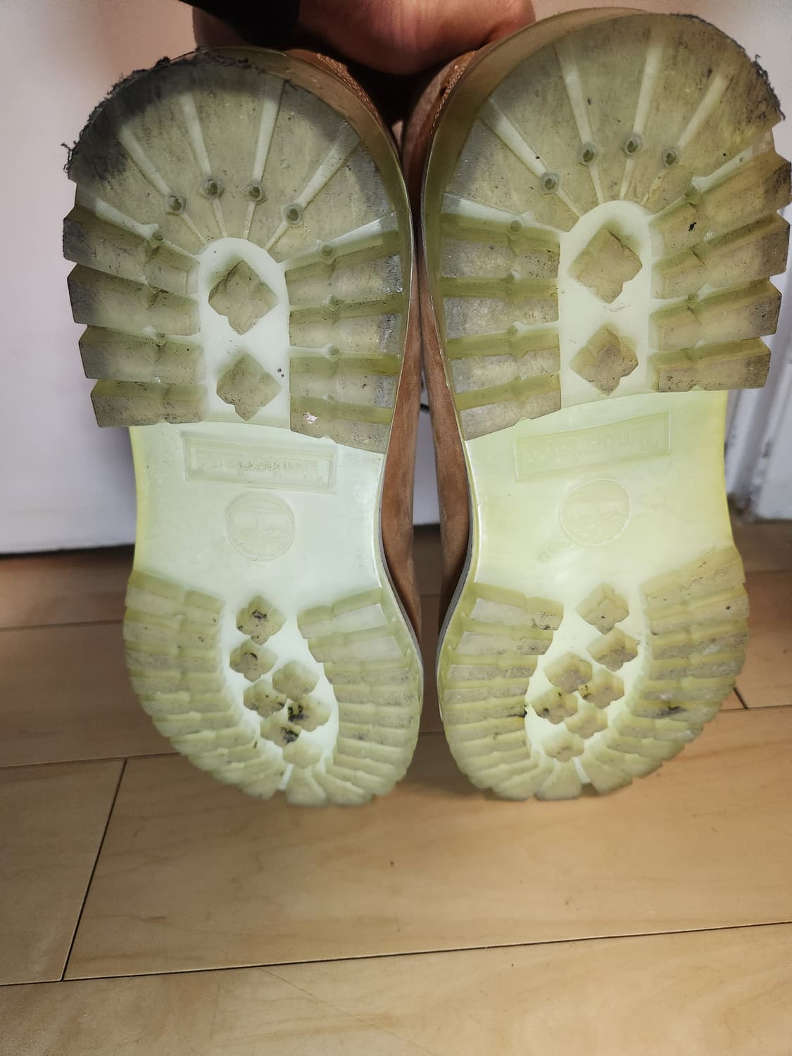 팀버랜드 TPU 아웃솔 6인치 프리미엄 부츠 (250) 상품이미지8