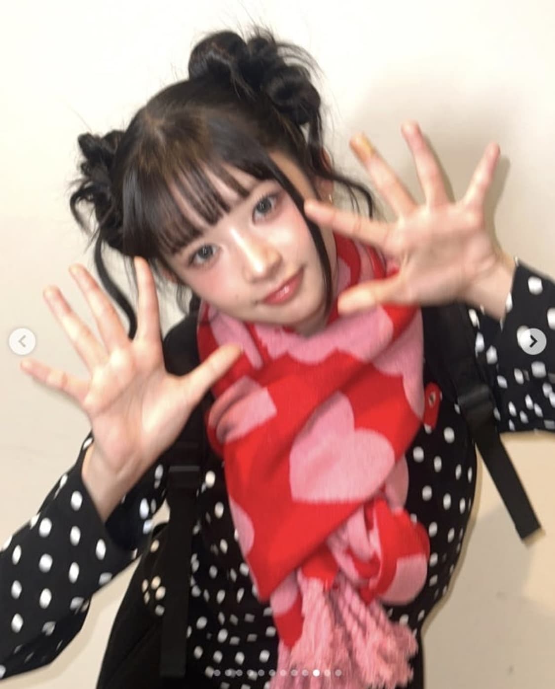 베몬 아사, 아이브 레이 착용 )) 꼼데가르송 도트 롱슬리브 판매합니다 상품이미지3