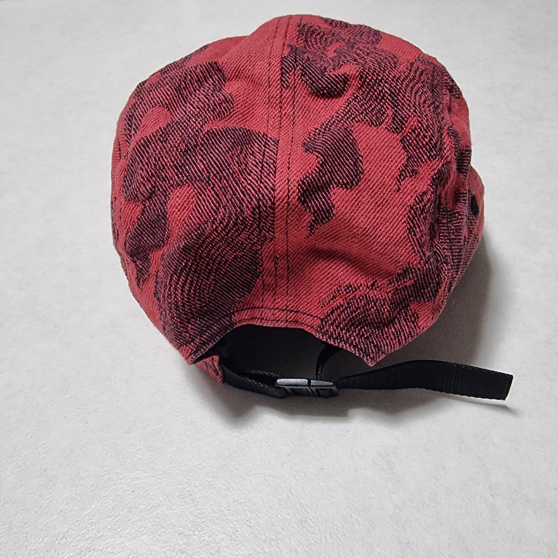 슈프림 캠프캡 레드 패턴 상품이미지3