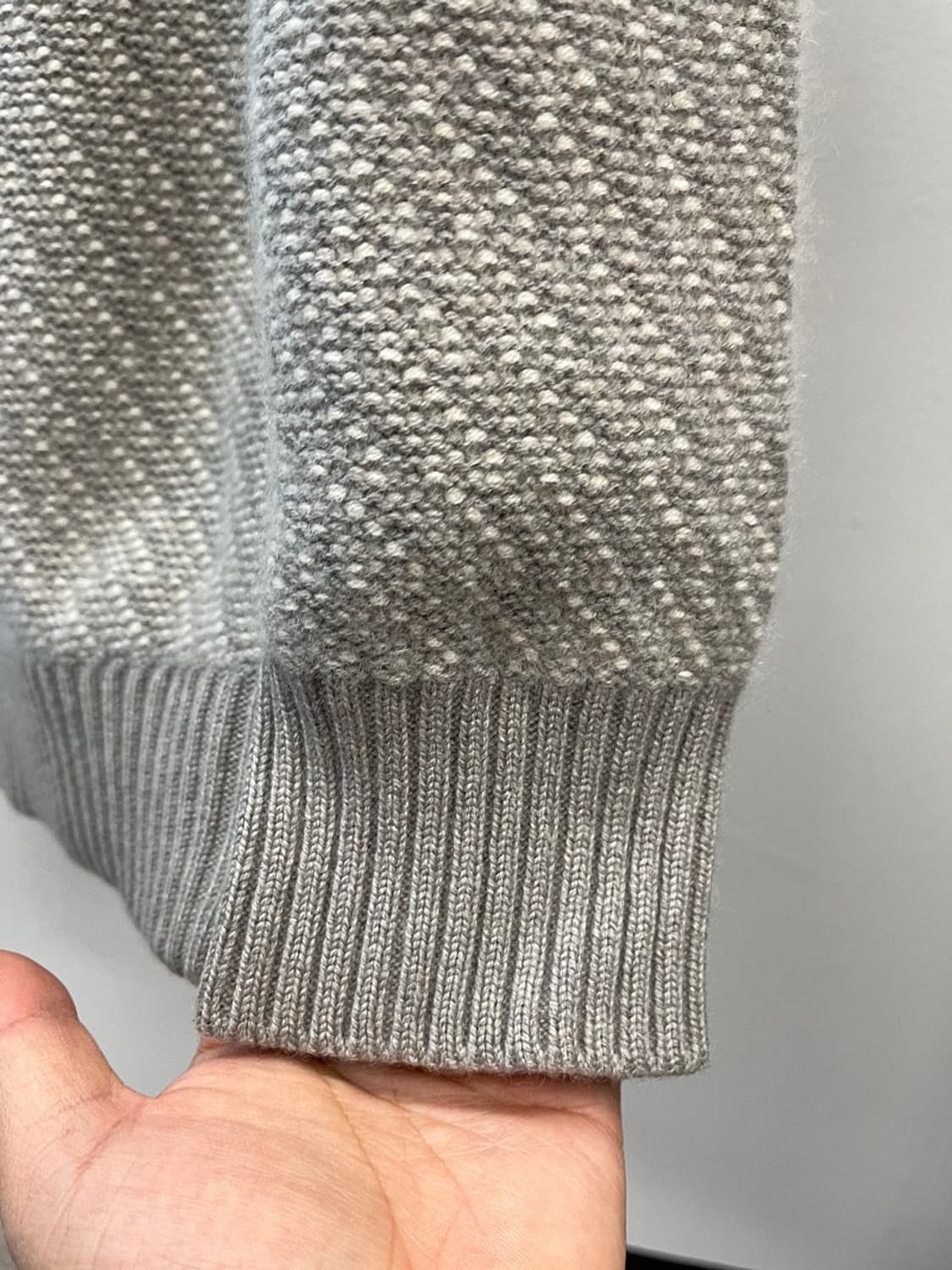 110) 로로피아나 신형 캐시미어 하프집업니트 상품이미지9