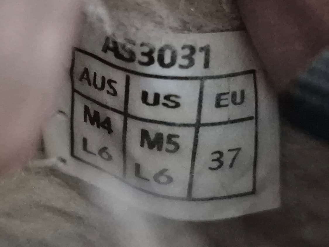 UGG 어그 클리어 부츠 (EU37/235) 상품이미지7