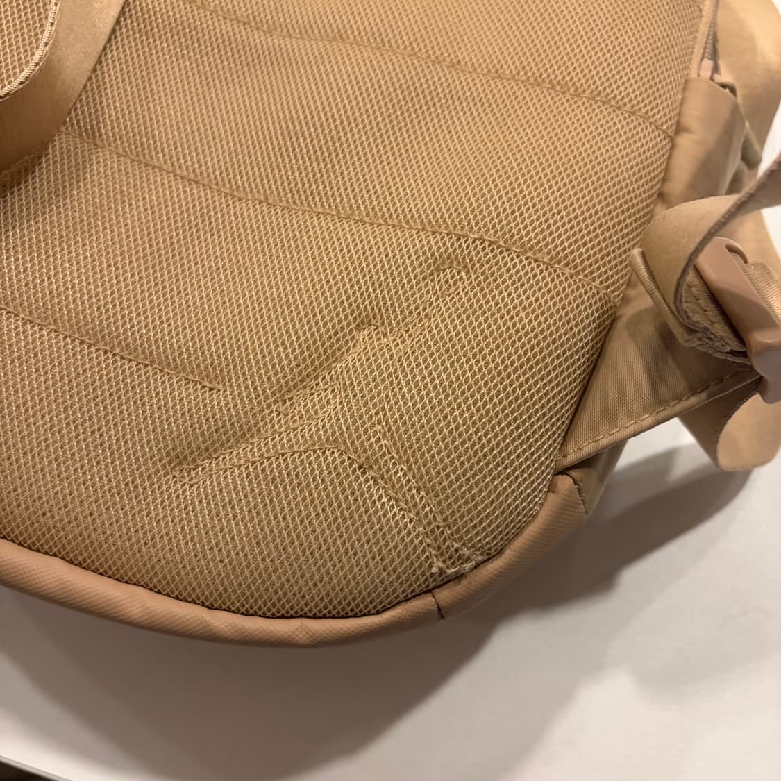 조던 알파 미니 백팩 가방 베이지 상품이미지4