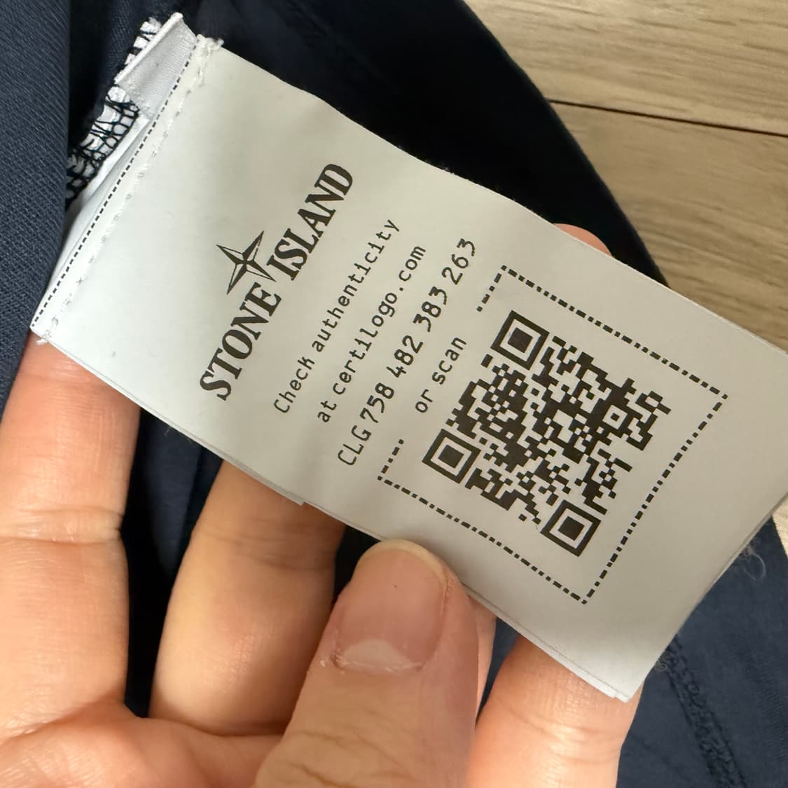 [1회 착용] 스톤아일랜드 반팔 네이비 L 사이즈미스 상품이미지2