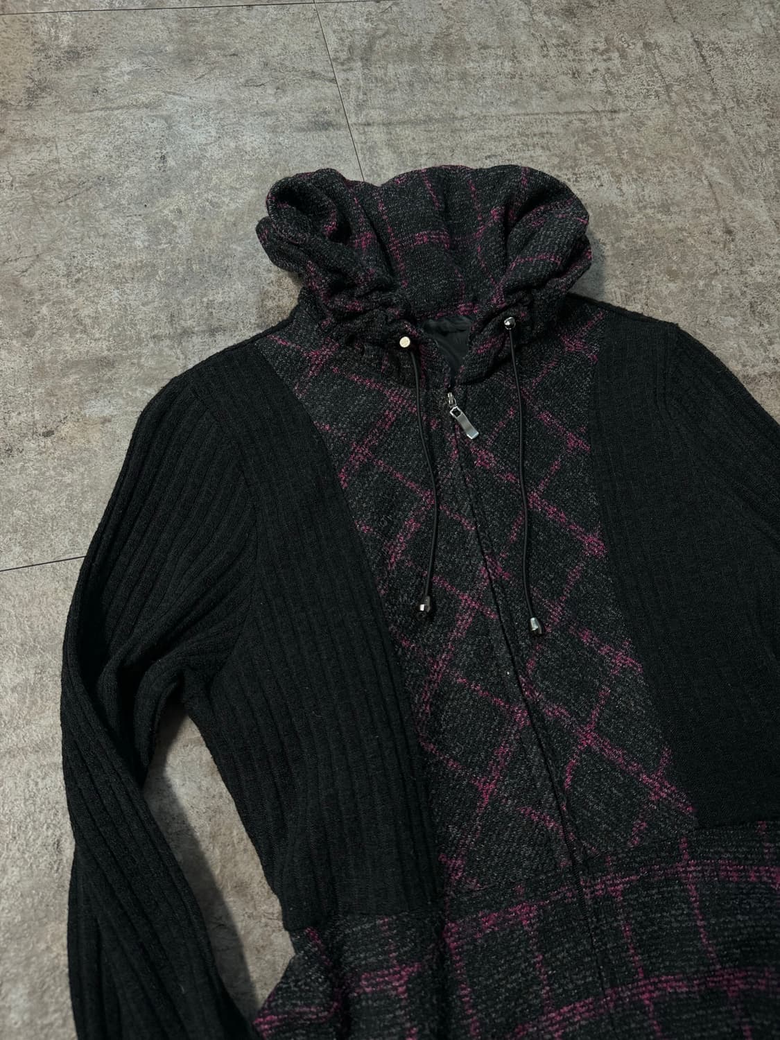 셔링 스트링 넥 니트 집업 원피스 상품이미지5