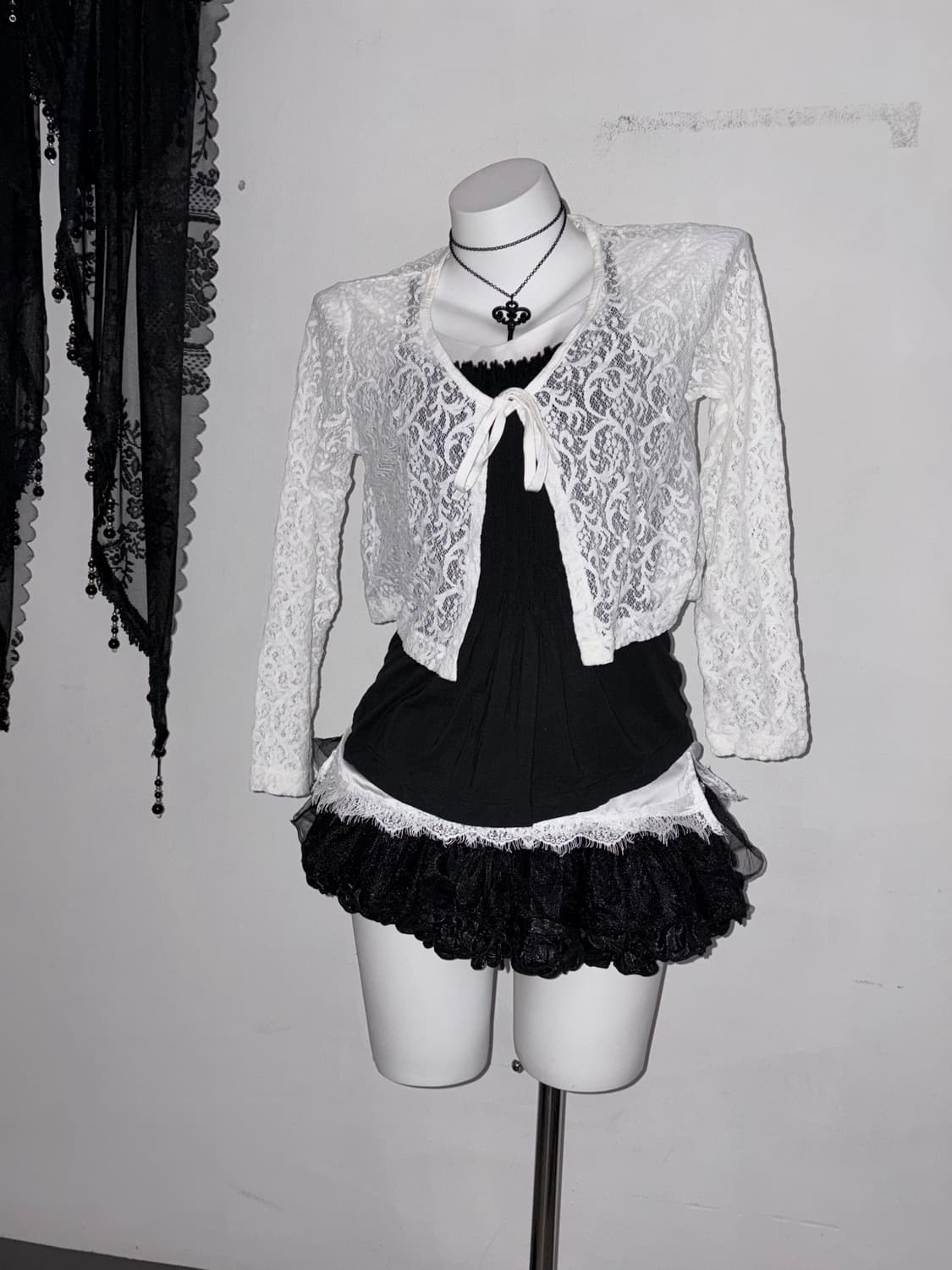 공겜여주 블랙 앤 화이트 5피스 세트 다크페어리 고스 로리  상품이미지6