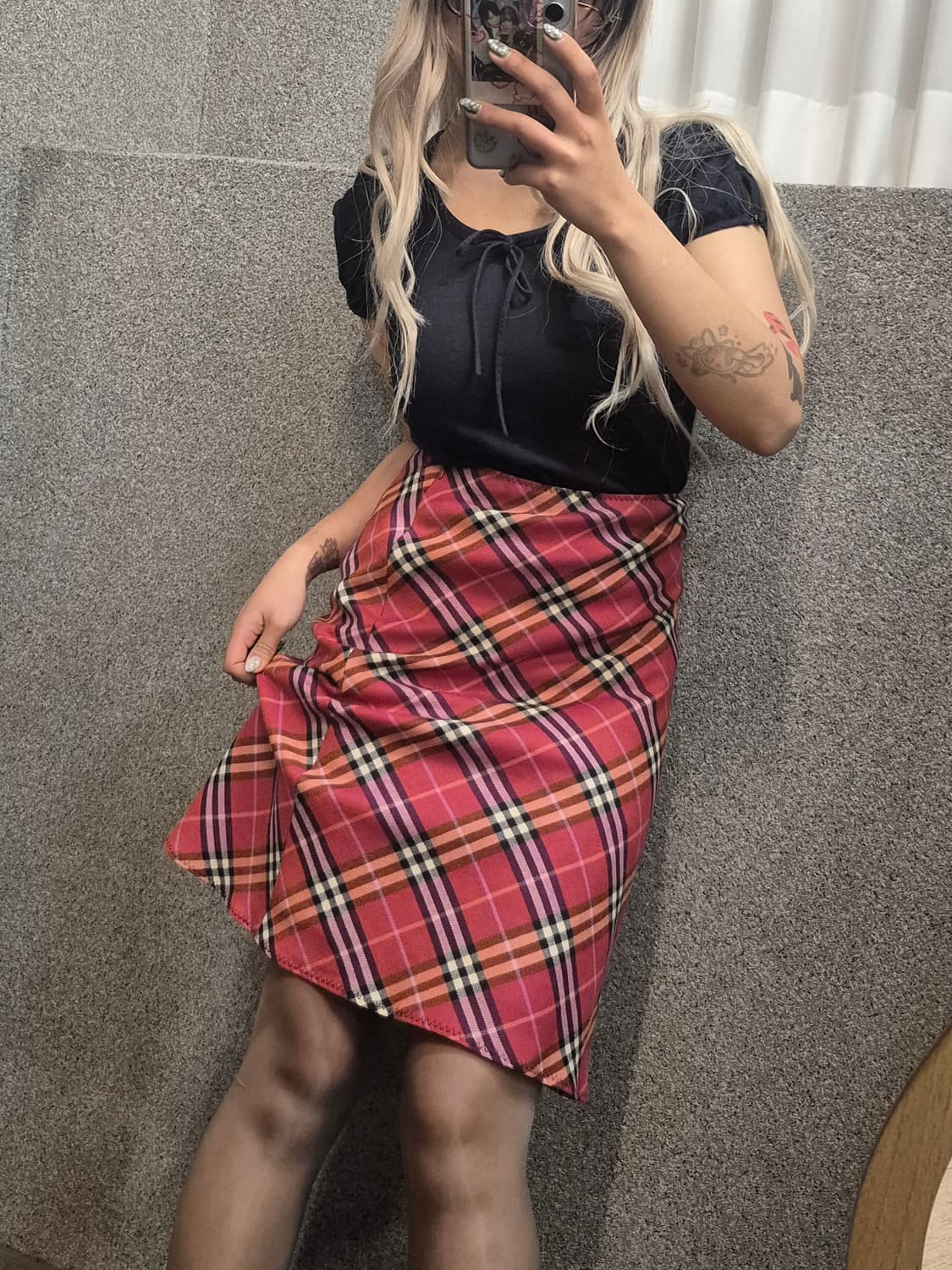 BURBERRY RED CHECK SKIRT  상품이미지1