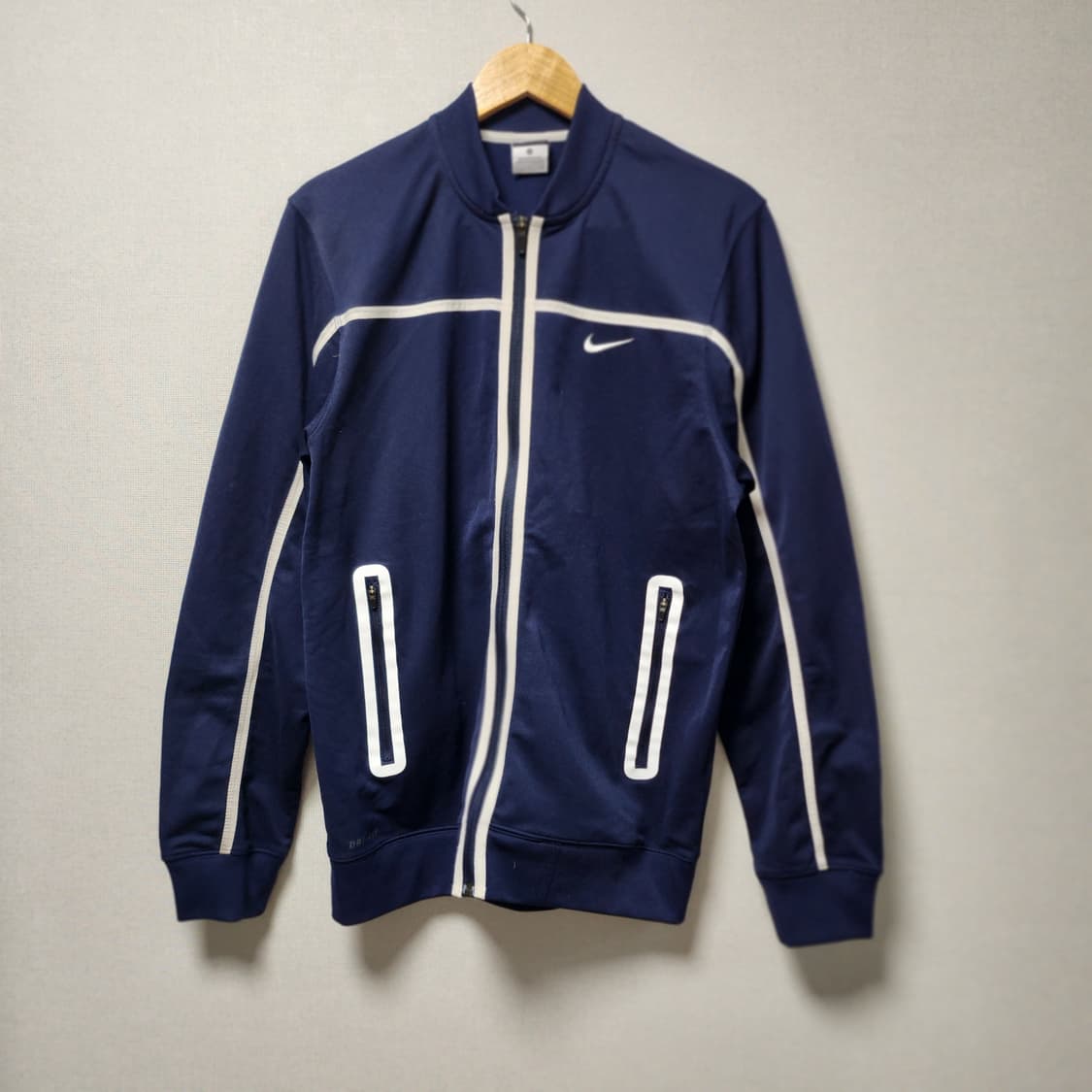 [95] 나이키 올드스쿨 트랙탑 상품이미지1