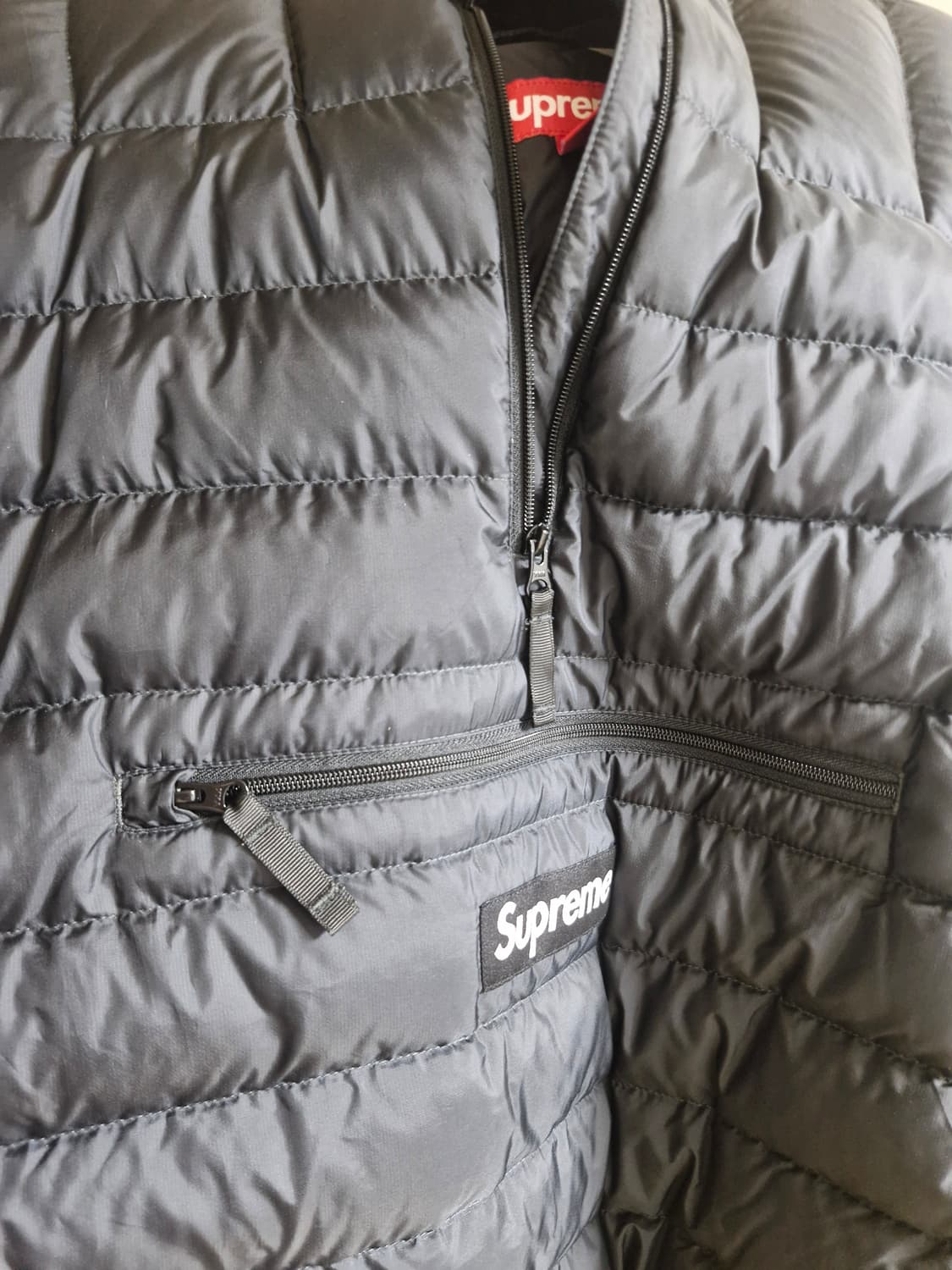 슈프림 마이크로 다운 하프 집 후드 풀오버 블랙 25 상품이미지3