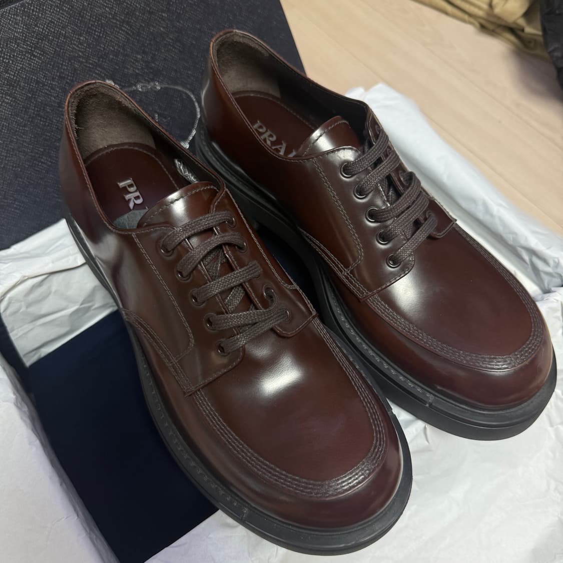 PRADA 프라다 더비 슈즈 (남성 구두) 브라운 UK9 상품이미지2