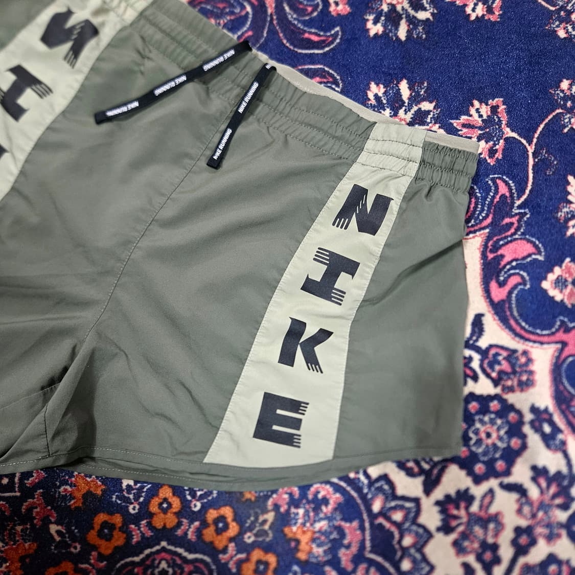 나이키(Nike) 드라이핏 러닝 숏 팬츠 상품이미지2