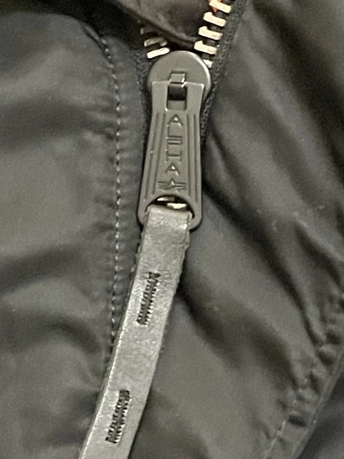 알파 인더스트리 N-3B 파카 상품이미지4