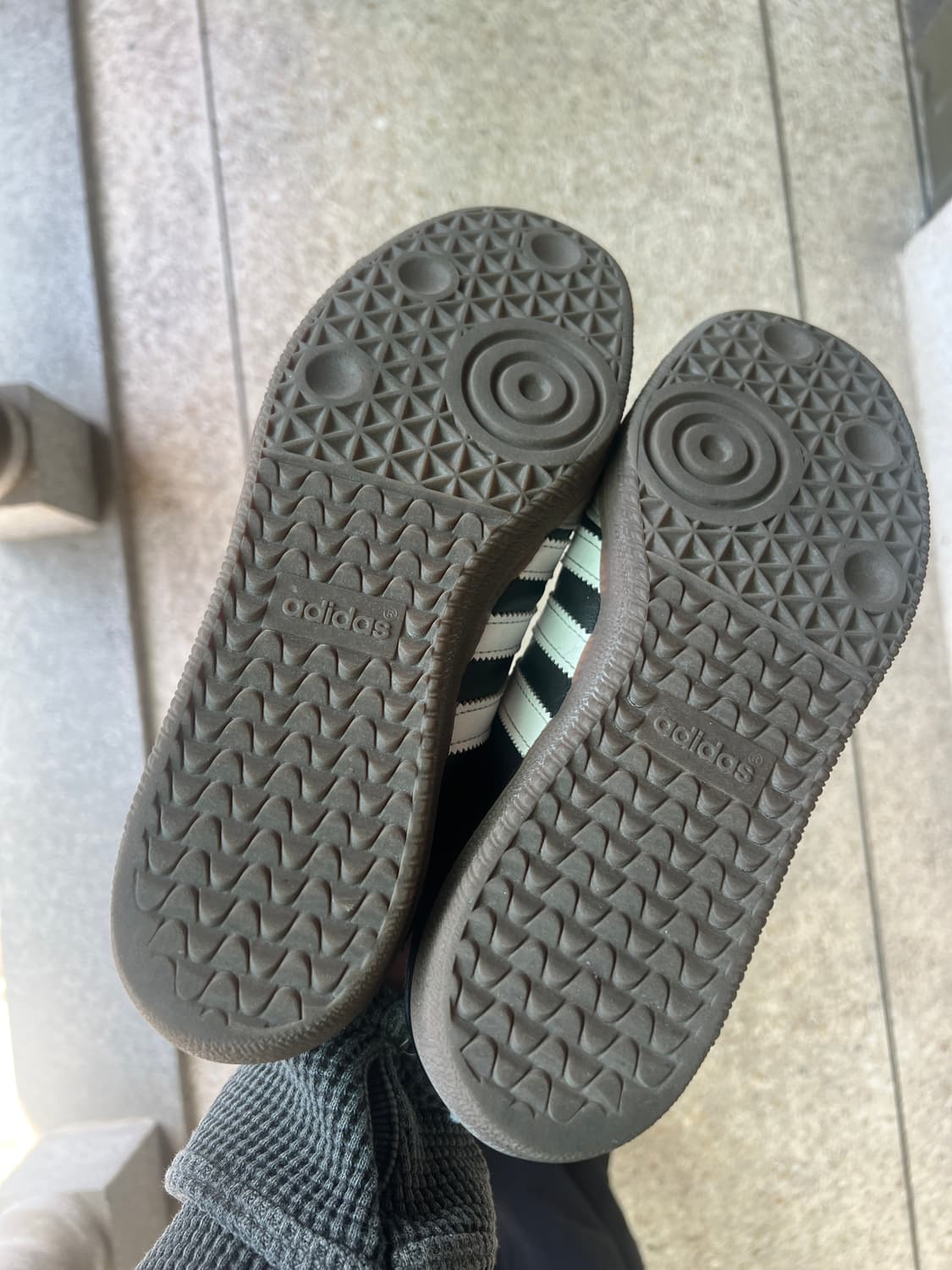 아디다스 심바 비건 블랙 화이트 상품이미지4