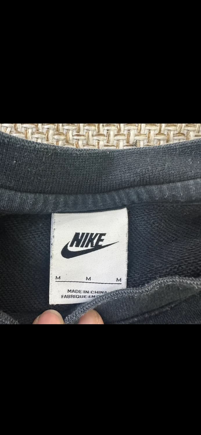 나이키 맨투맨 블랙  상품이미지2