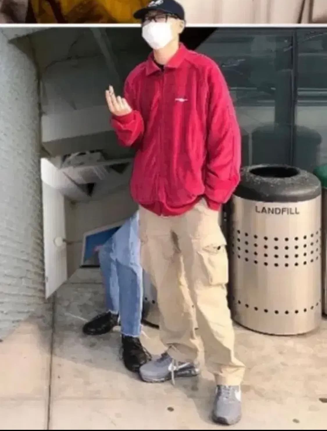 L) YARDSALE 야드세일 벨루어 트랙자켓 레드  상품이미지1