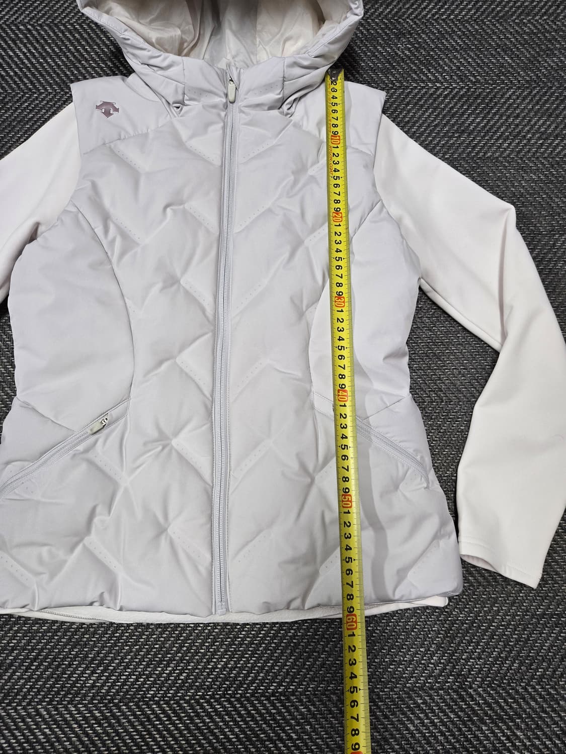 데상트 여성 숏패딩 트레이닝 구스다운패딩 점퍼 상품이미지9