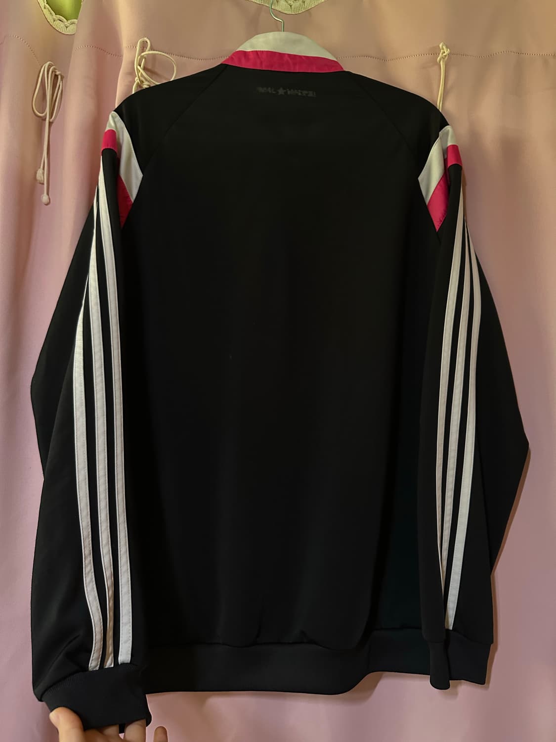 아디다스 레알마드리드 블랙 트랙탑 아디다스져지 아디다스집업 축구 대장 상품이미지2