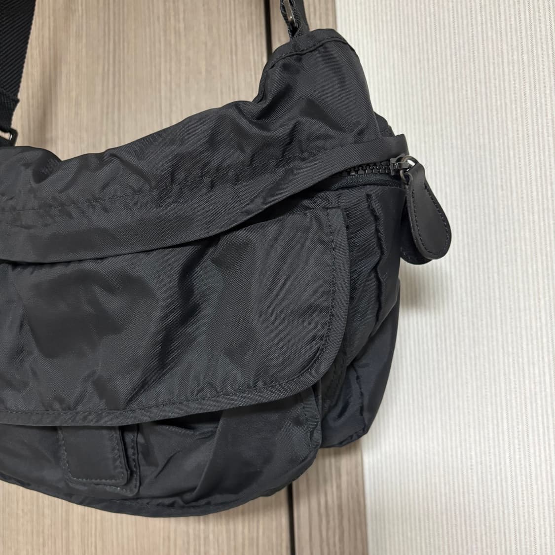 요지야마모토 크로스백 상품이미지4