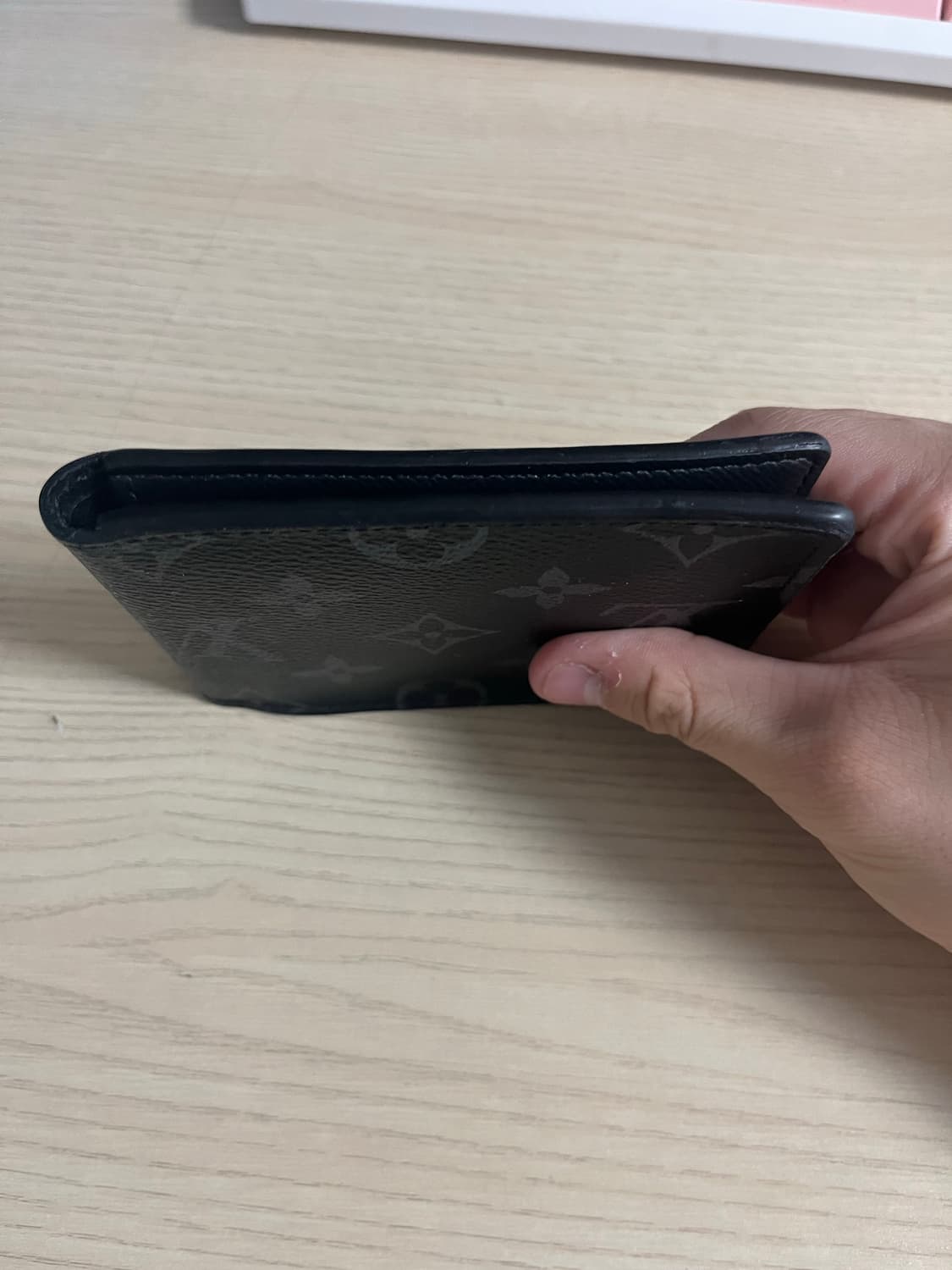 루이비통 이클립스 모노그램 반지갑 상품이미지5