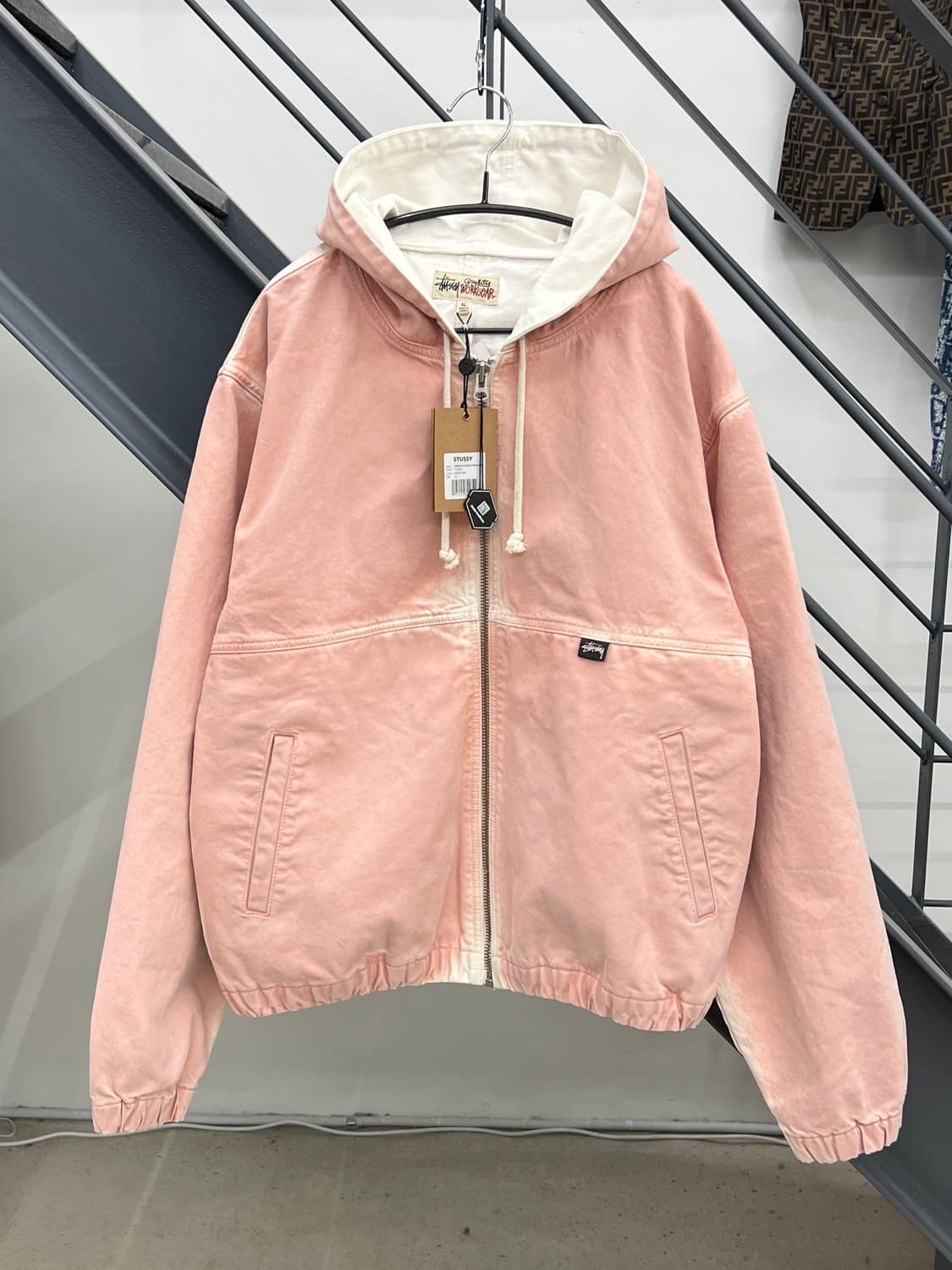 스투시 스프레이 다이 후드 워크 자켓 상품이미지1