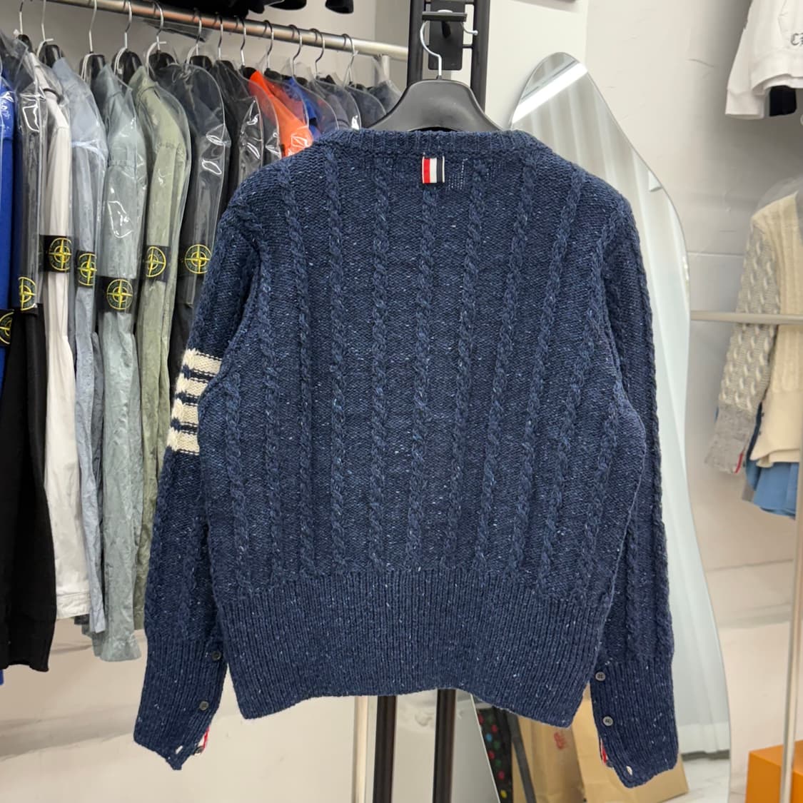 [5] 톰브라운 사선완장 도네갈 케이블 니트 상품이미지2