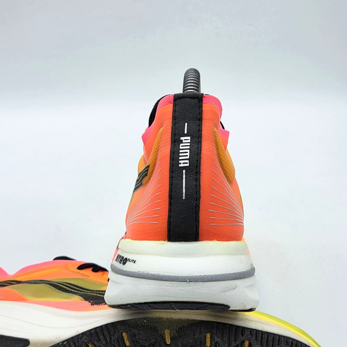 푸마 디비에이트 나이트로 엘리트 선 스트림 선셋 글로우 (270) 상품이미지2