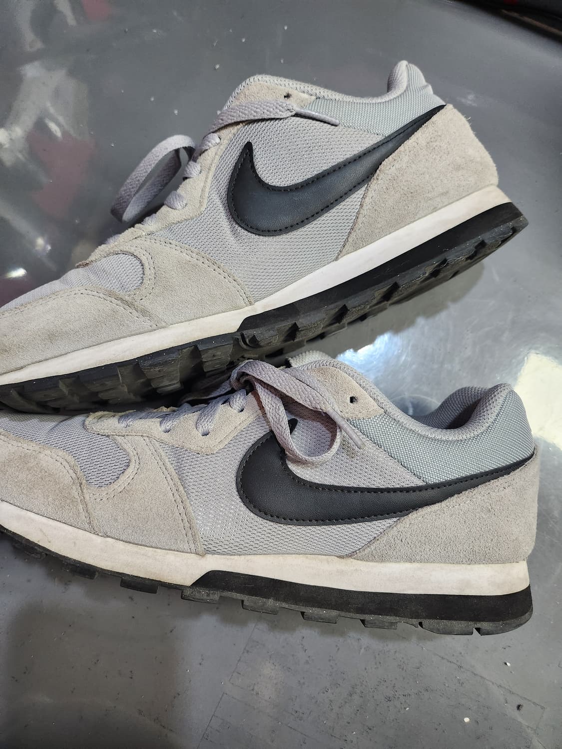 504) 나이키 NIKE MD 러너 2 회색 운동화 상품이미지2