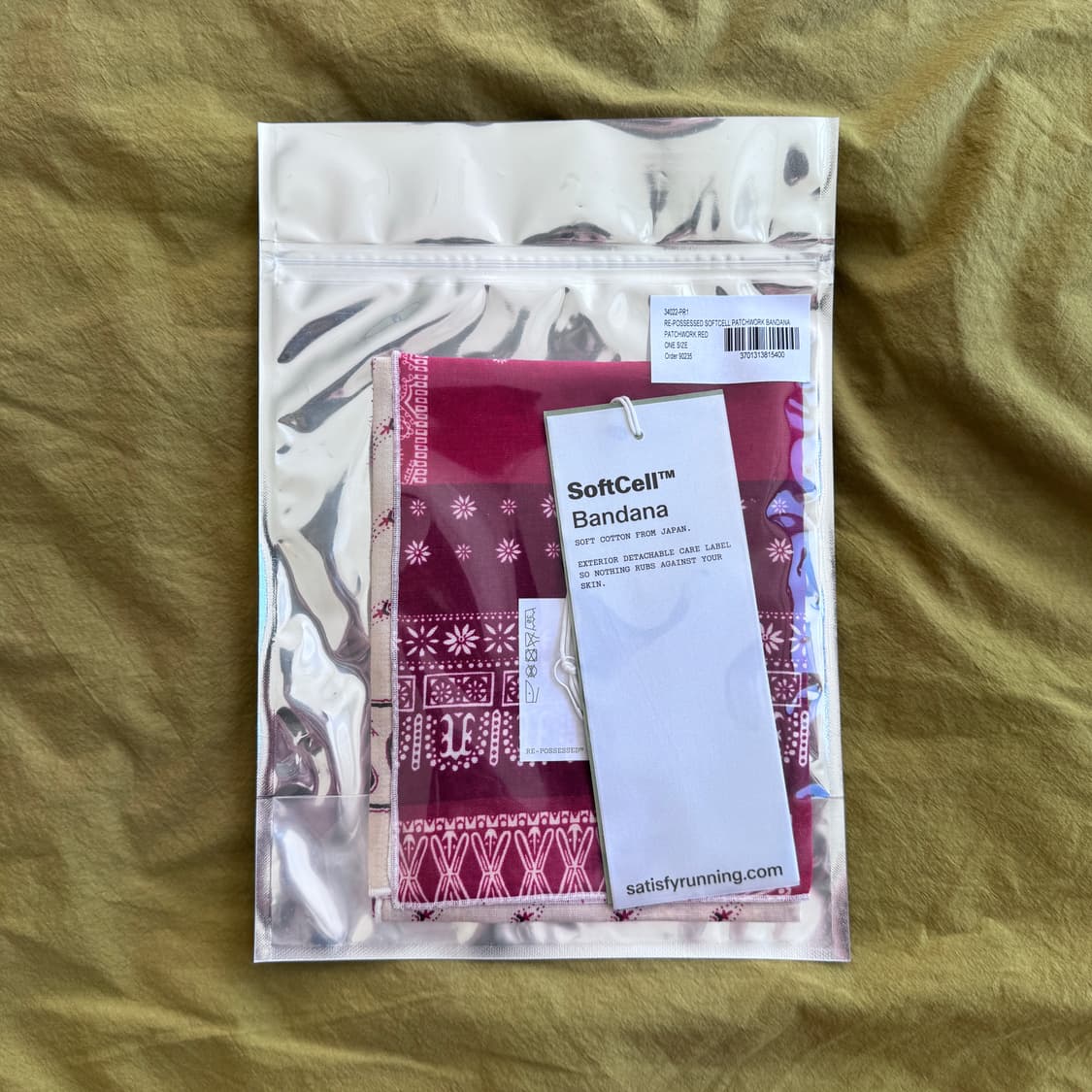 새티스파이 re-possessed 반다나 새상품 상품이미지1