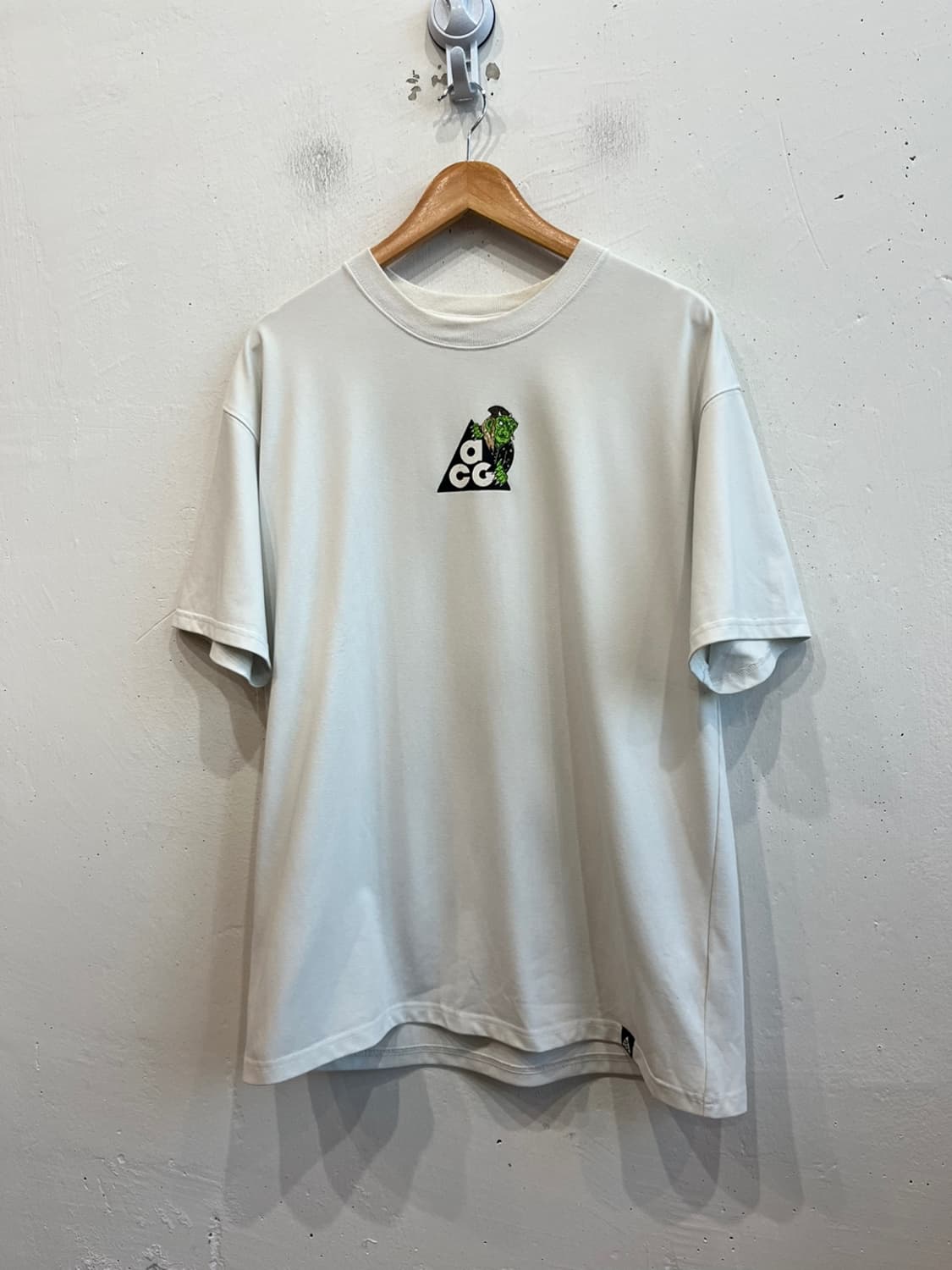 나이키 acg 아이슬란드 맵 반팔 티셔츠 m 상품이미지1