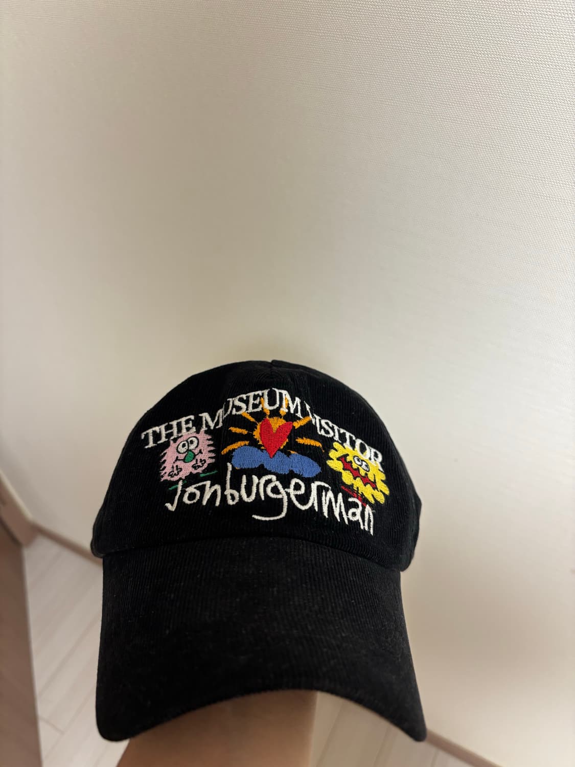 더뮤지엄비지터X존버거맨 볼캡 상품이미지1