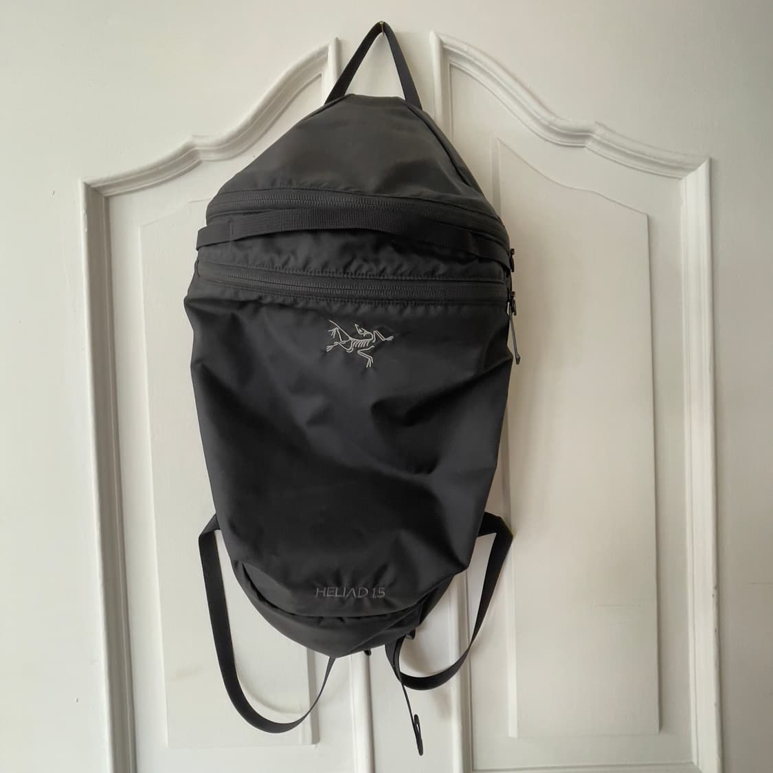 아크테릭스 헬리아드 15 백팩 블랙 상품이미지1