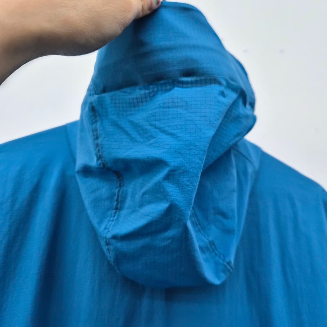 아크테릭스 후드 바람막이 블루 남여공용 L 상품이미지7