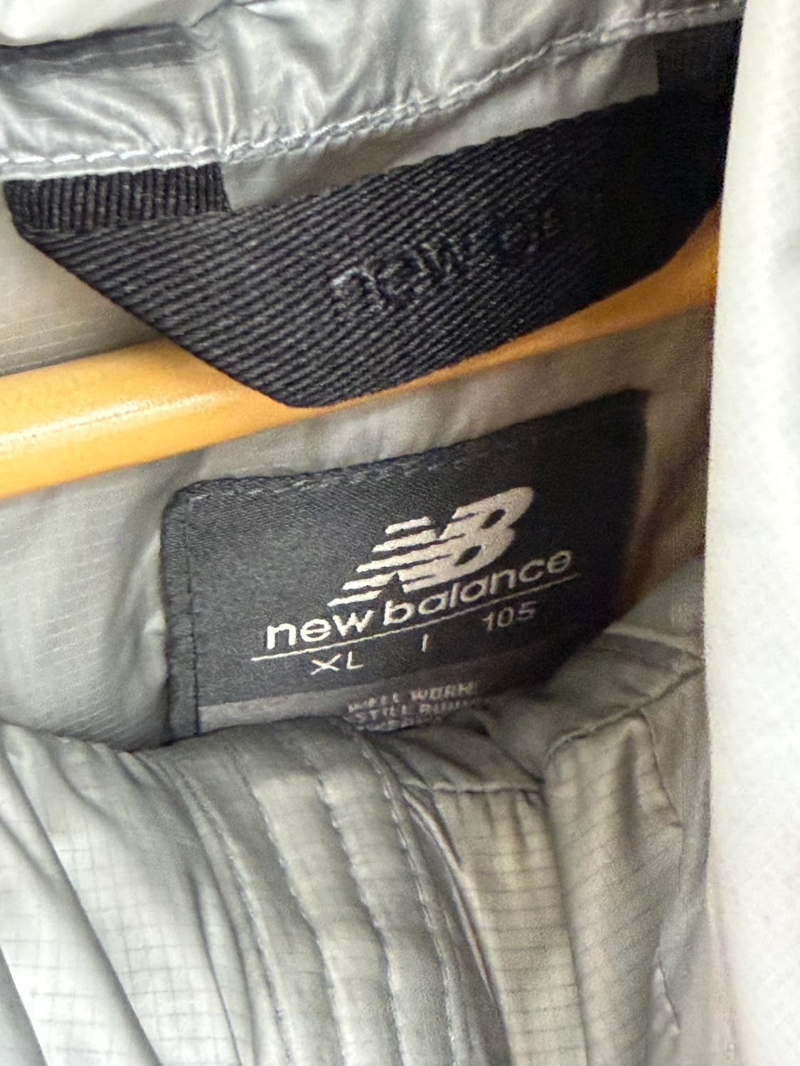 뉴발란스 UNI 플라잉77 슈퍼라이트 헤비 구스다운XL(민트급) 상품이미지2