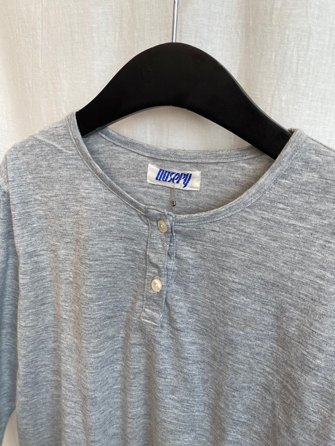 그레이 헨리넥 티셔츠(M/미사용품) 상품이미지5