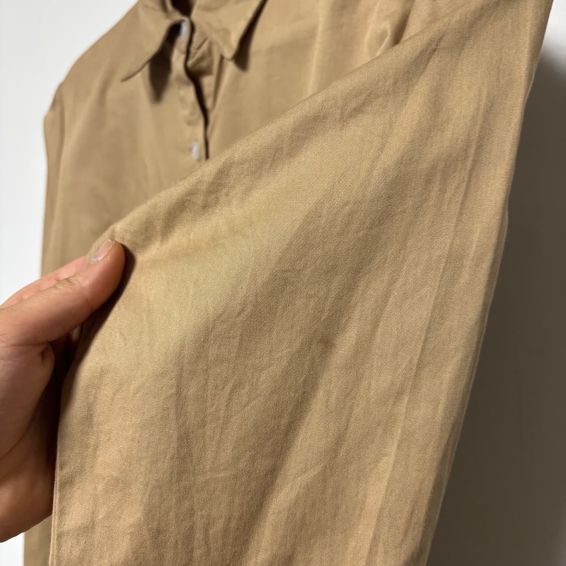 베이지 셔츠  상품이미지4