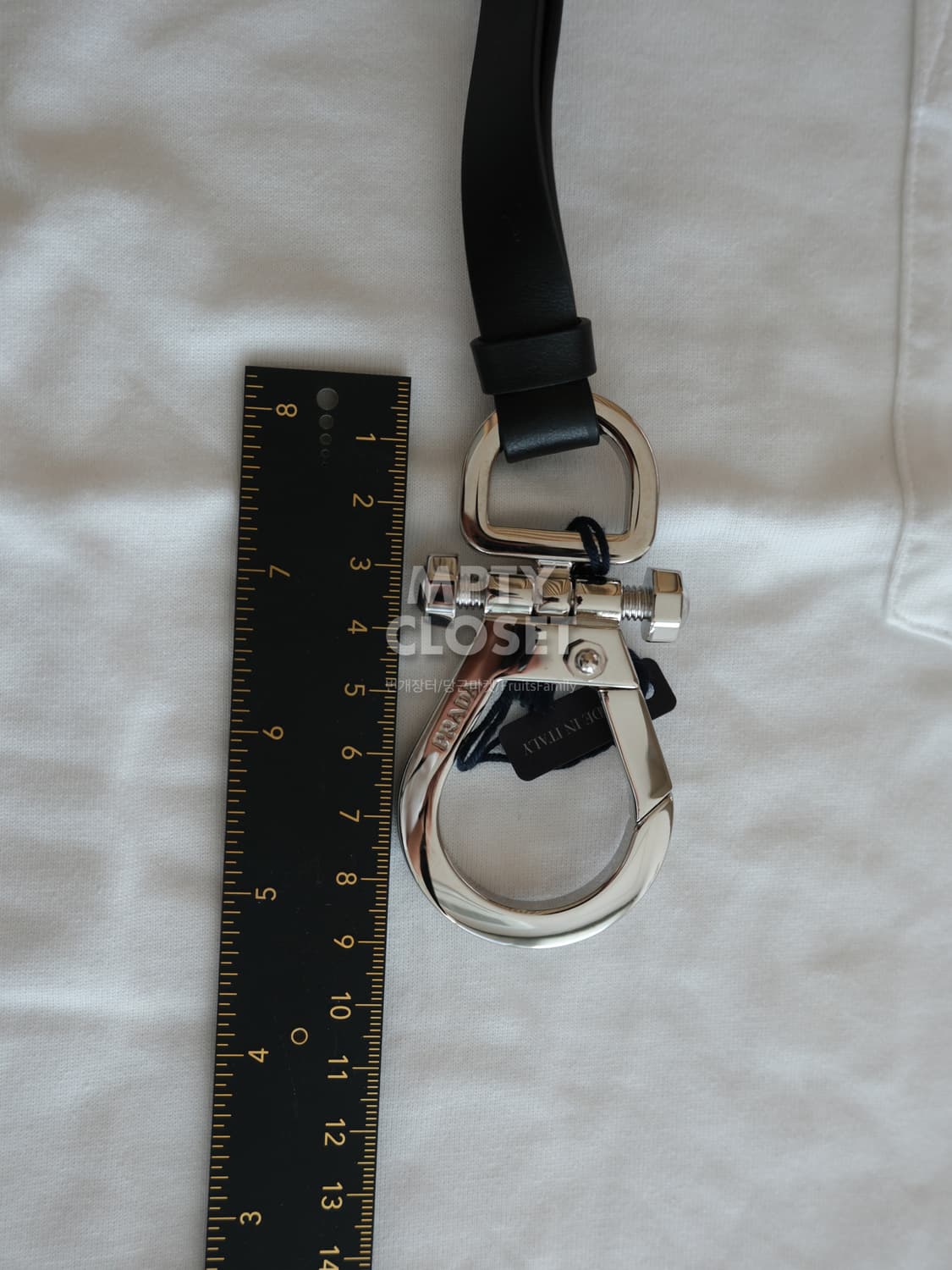 프라다 2PP115 레더 키링 목걸이 스트랩 상품이미지7