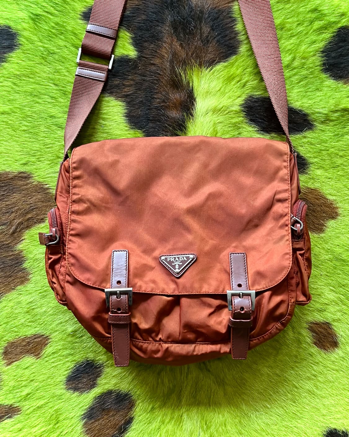 2000s Prada Sports Nylon Messenger Bag 상품이미지3