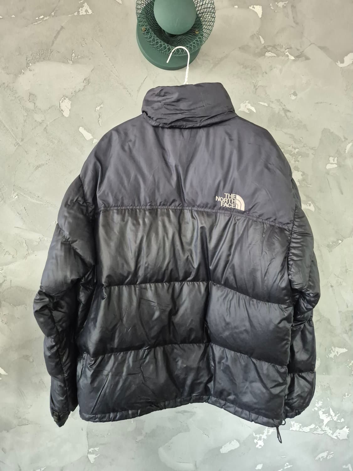 노스페이스 눕시 700 패딩 블랙 색상 XL(105) 상품이미지3