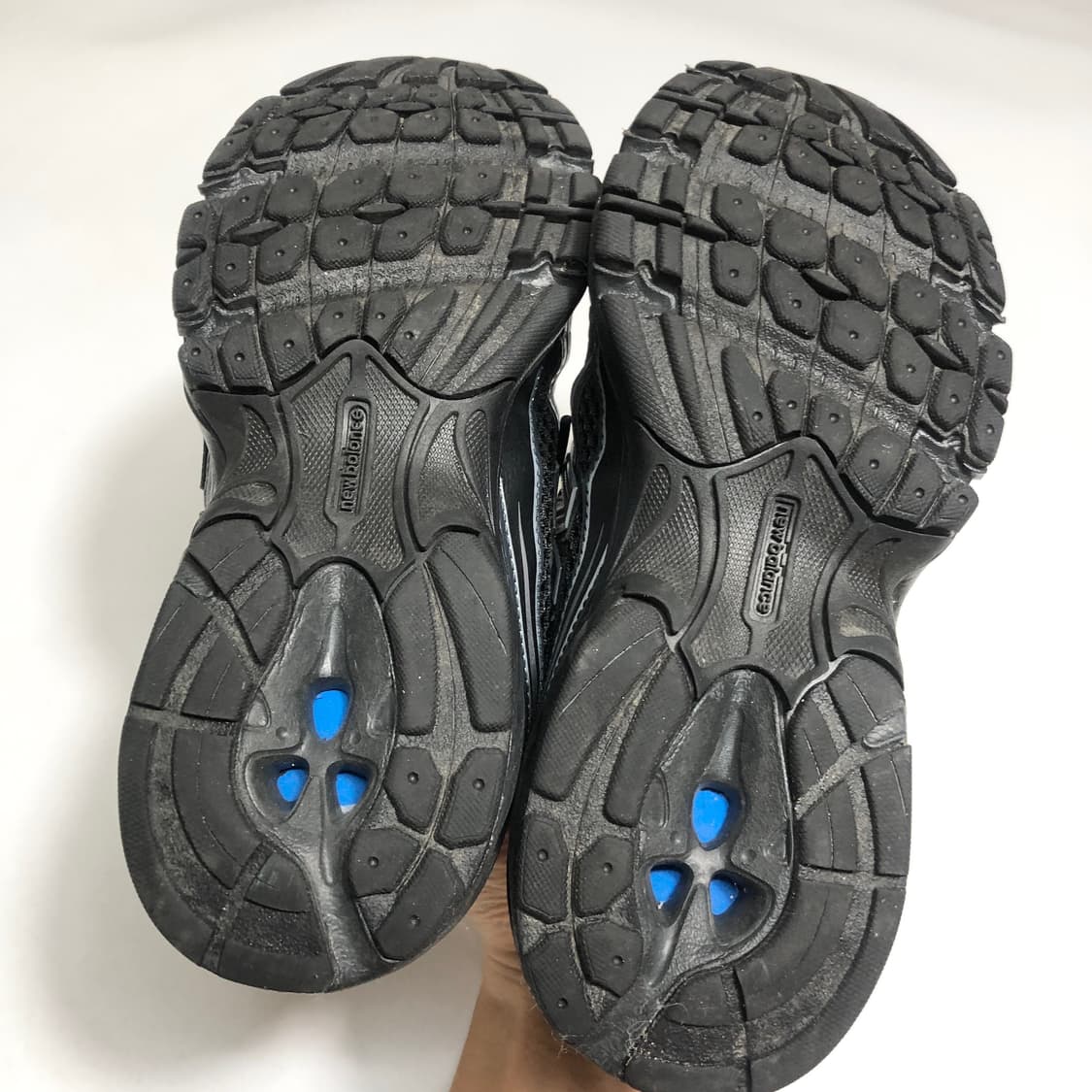 뉴발란스 740 블랙 225 상품이미지7