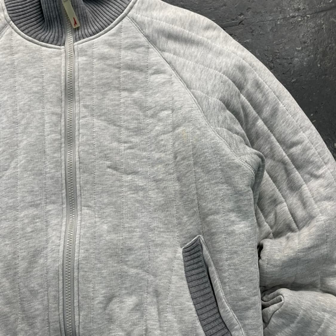 95-100 리바이스 00s 엔지니어드 퀄팅 스웻 자켓 상품이미지2