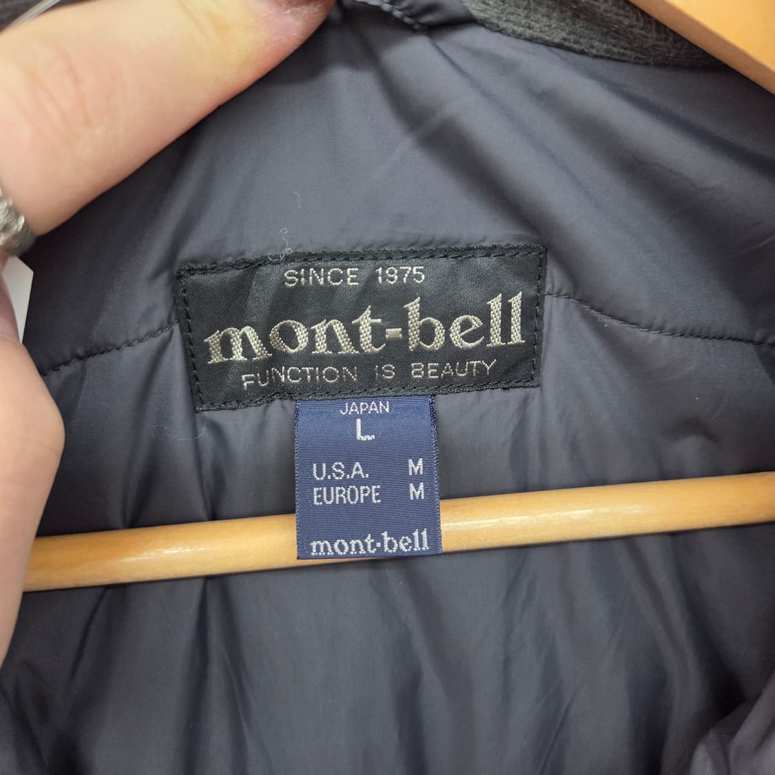 몽벨 경량 패딩 자켓 레드 남L 상품이미지4