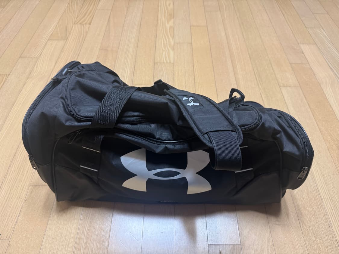 언더아머 언디나이어블 3.0 MD 더플백 1300213-001 상품이미지1