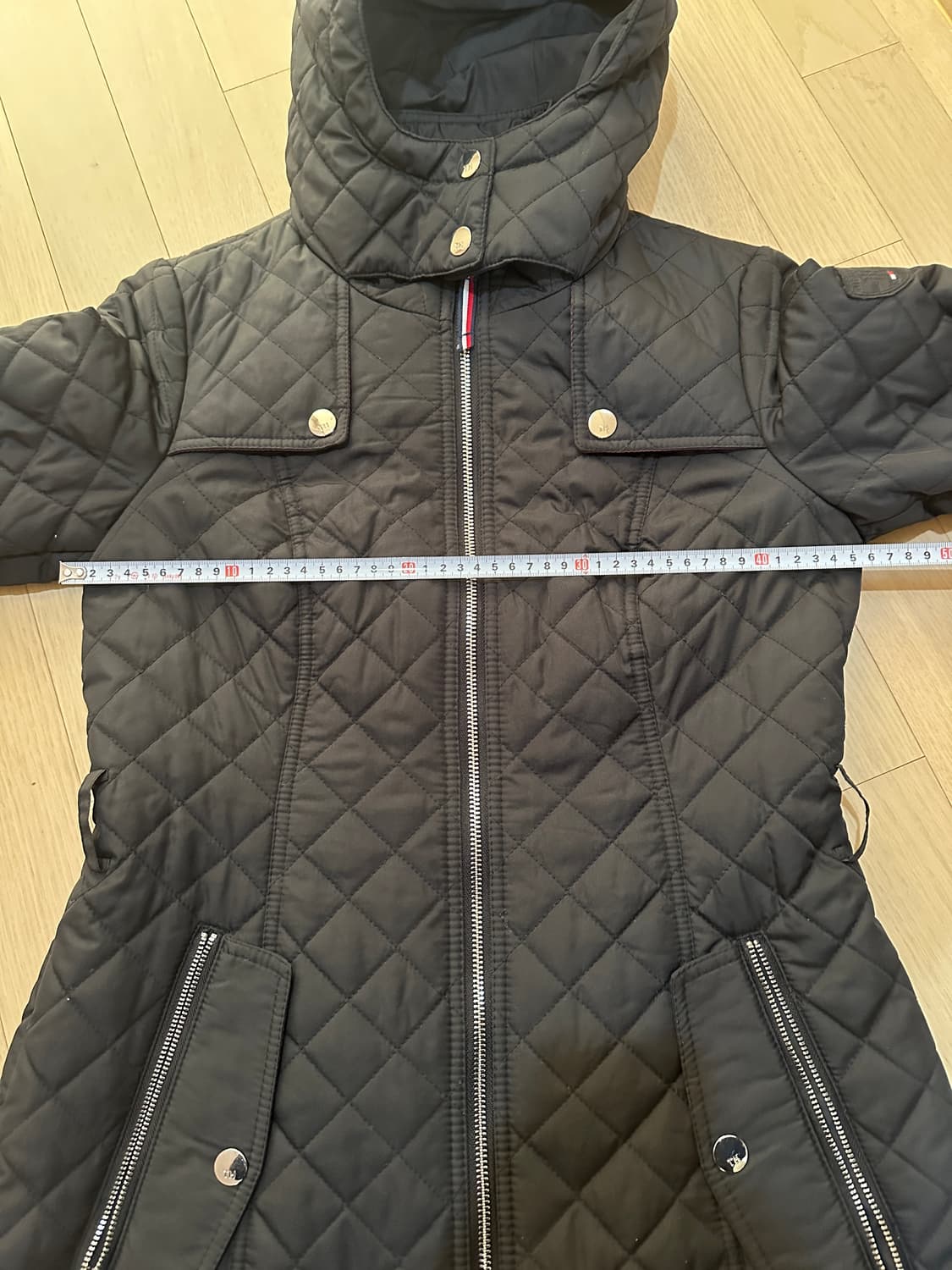 타미힐피거 여성 퀼팅 하프트렌치 누빔후드코트 경량 XS 상품이미지4