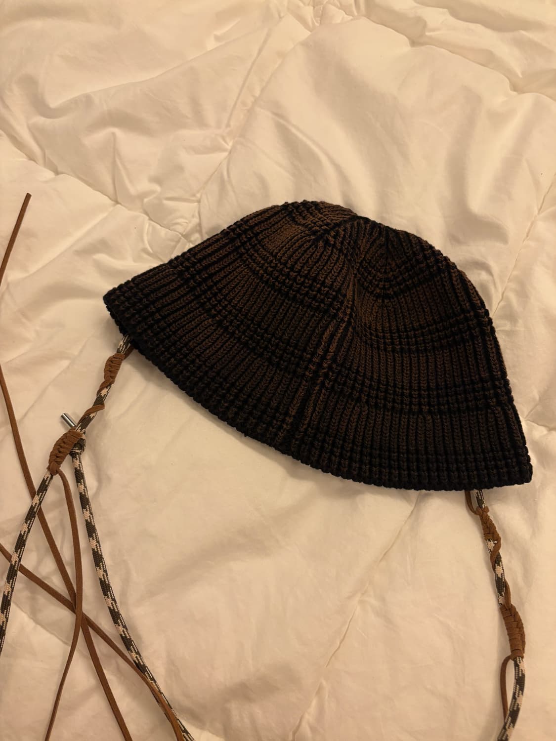 Atiissu 어티슈 팔콘 비니 브라운 상품이미지2