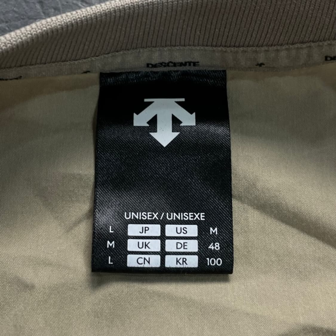 100 데상트 웜업 상품이미지3