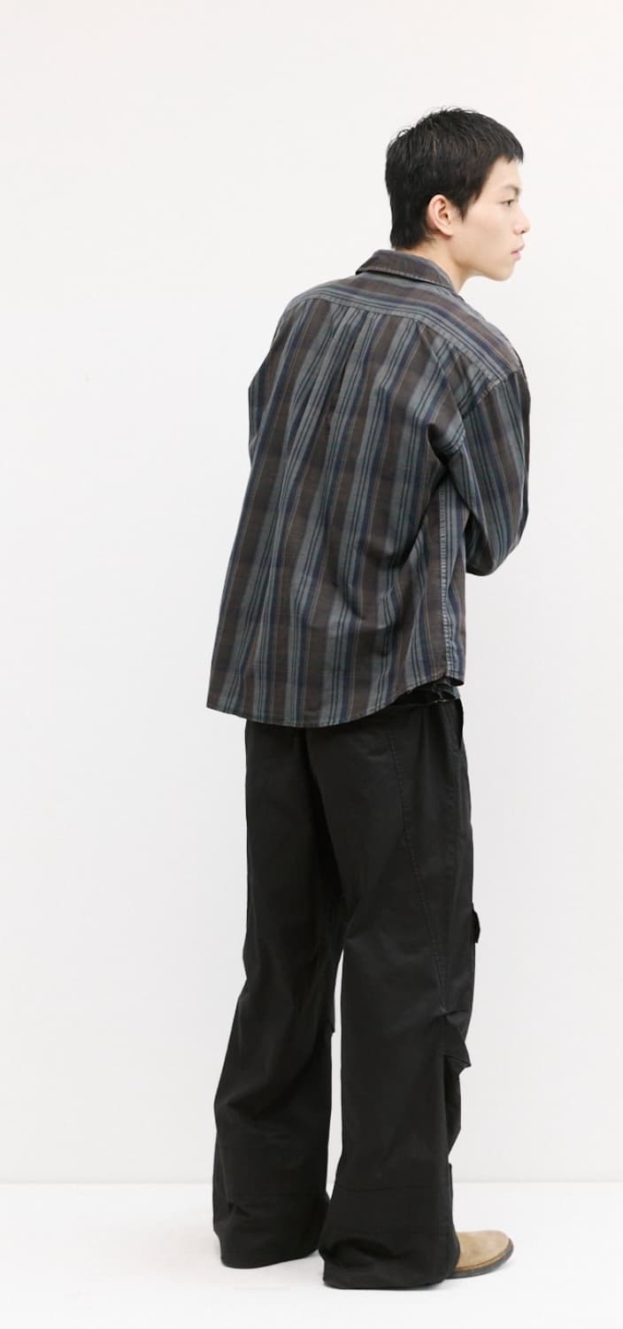 해칭룸 클래식 셔츠 멀티스트라이프 다이드 차콜 3(M) 상품이미지3