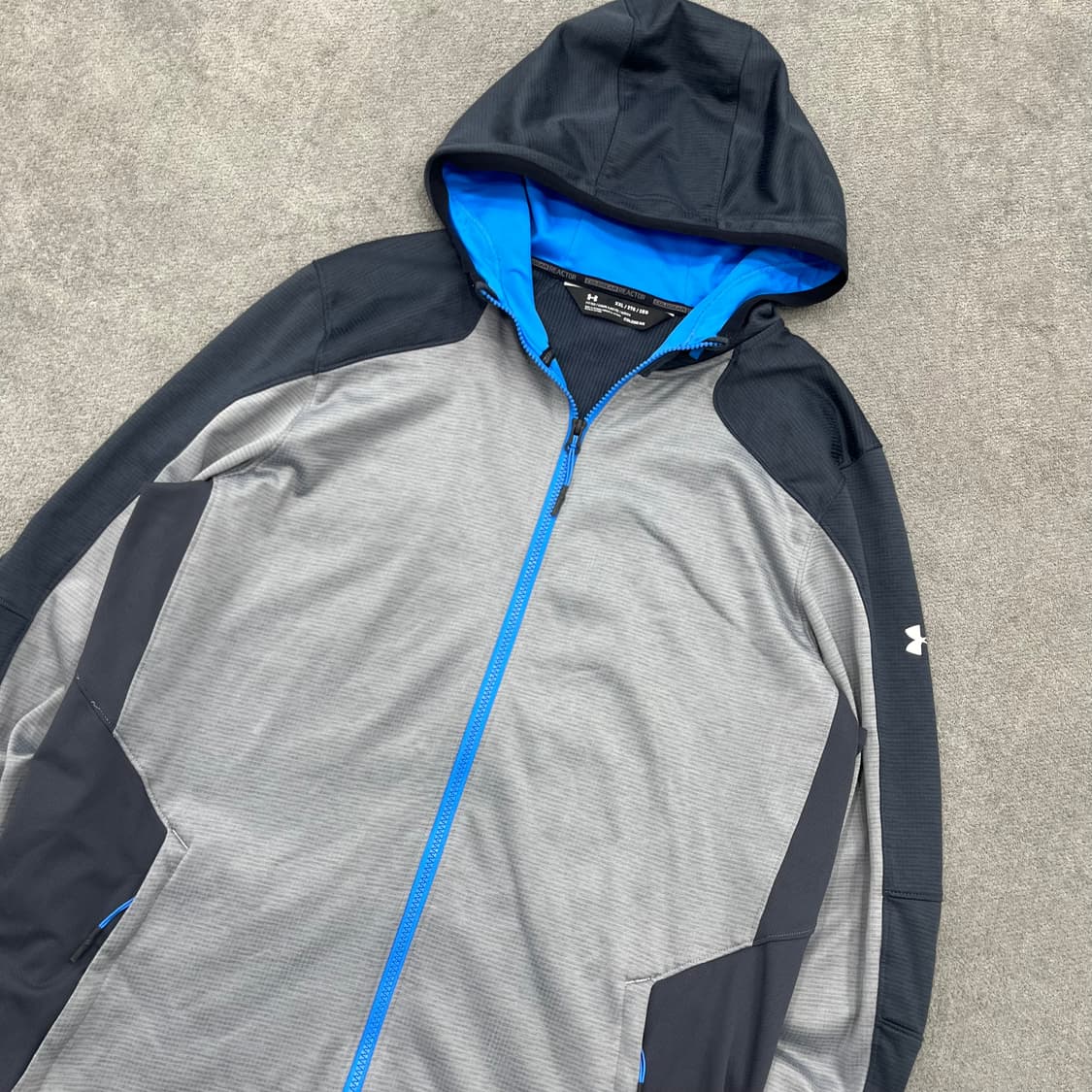 2XL 언더아머 후드 집업 상품이미지2