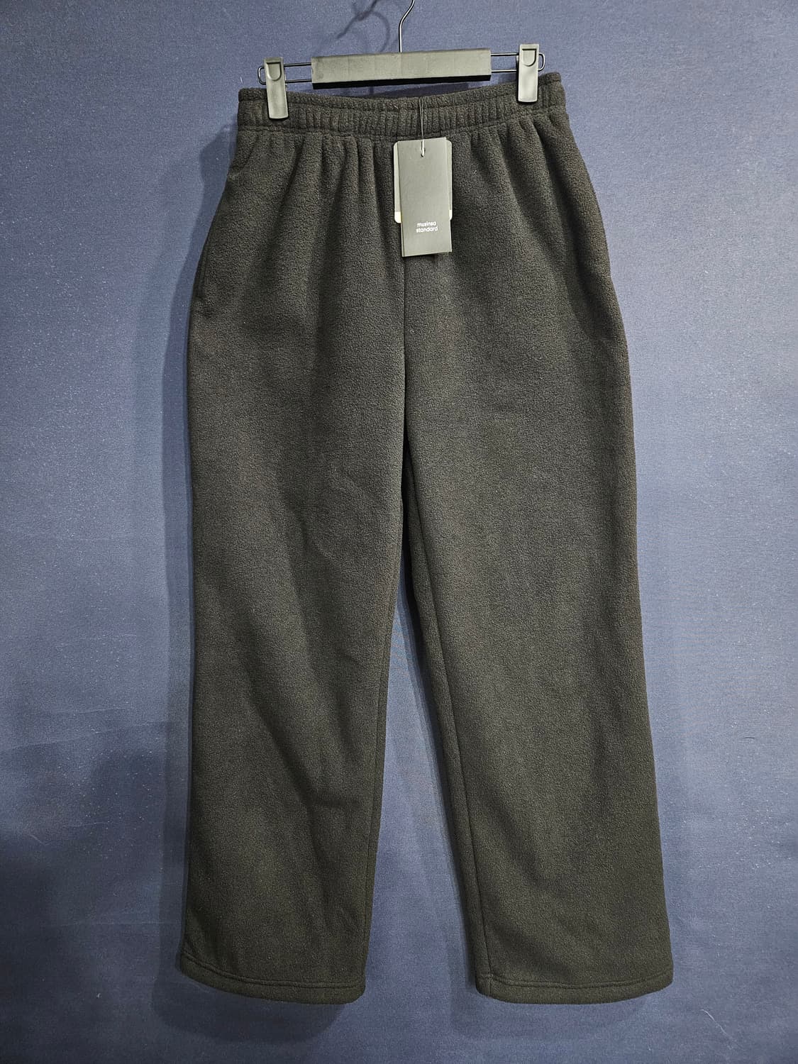 무신사 스탠다드 블랙 남성 허리 26~28 후리스 기모 밴드팬츠  상품이미지1