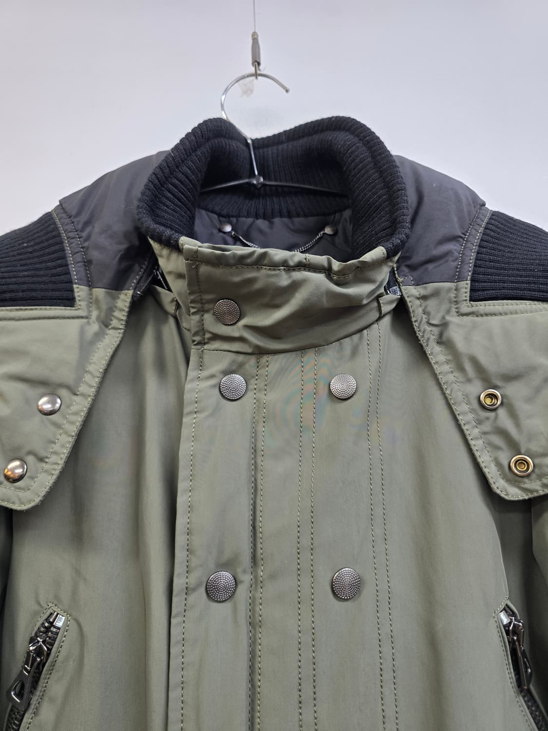 히스토릭 상태좋은 니팅넥라인 구스 패딩 카키 상품이미지4